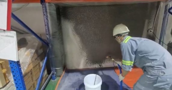 Máy phun vữa chống thấm chống cháy